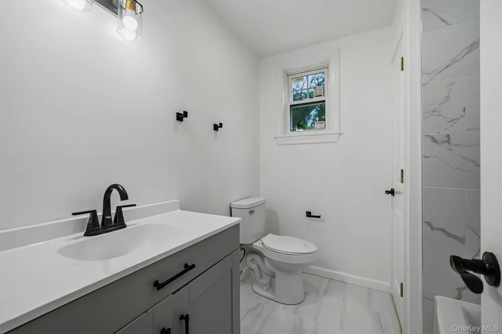326 North Street Middletown, NY 10940