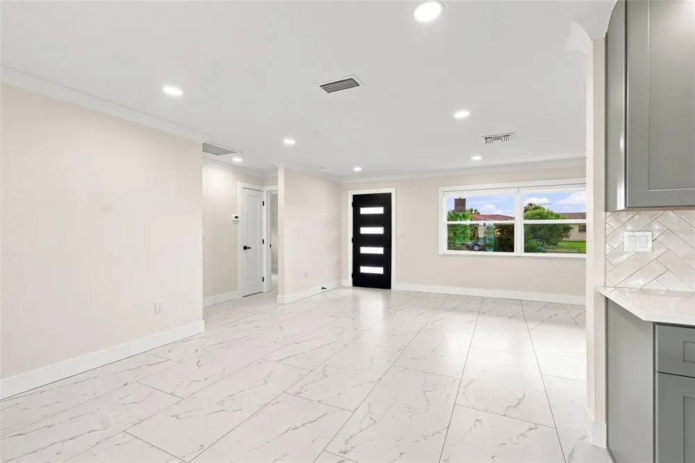 3915 HEADSAIL DRIVE New Port Richey, FL 34652