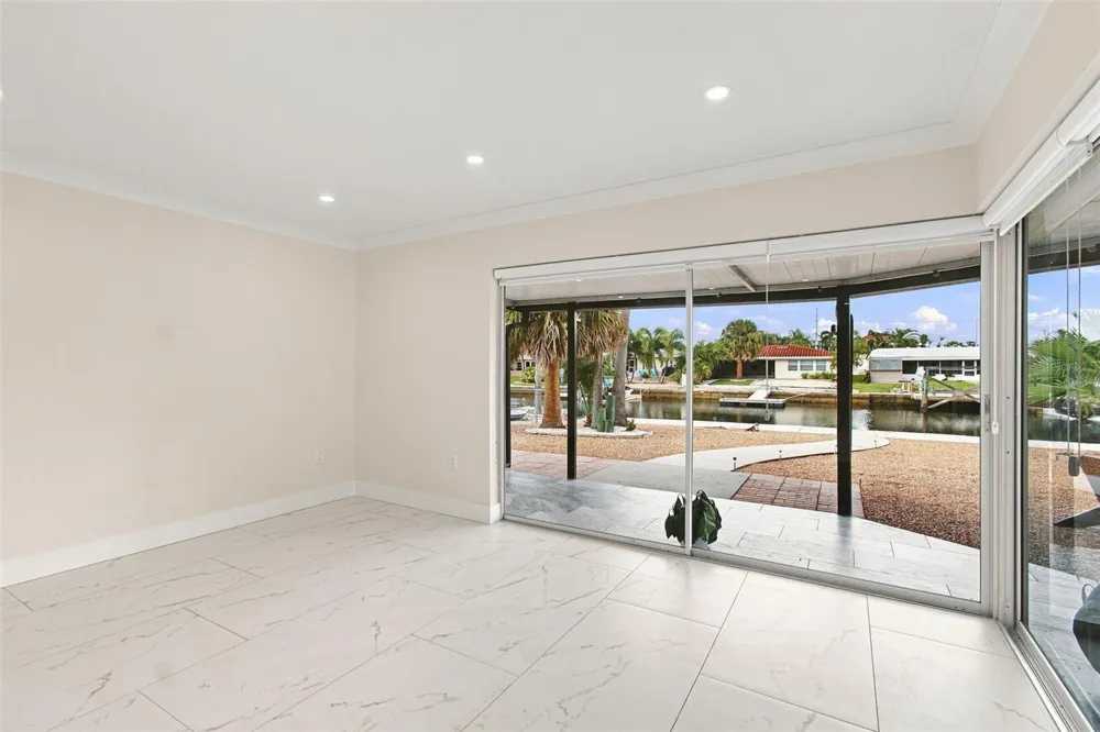 3915 HEADSAIL DRIVE New Port Richey, FL 34652