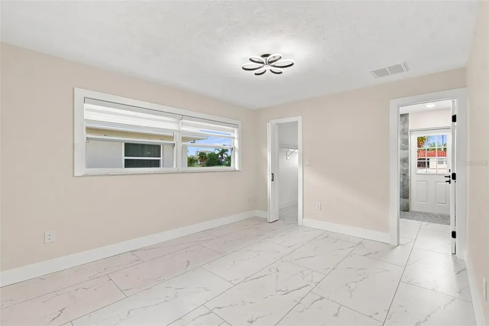 3915 HEADSAIL DRIVE New Port Richey, FL 34652