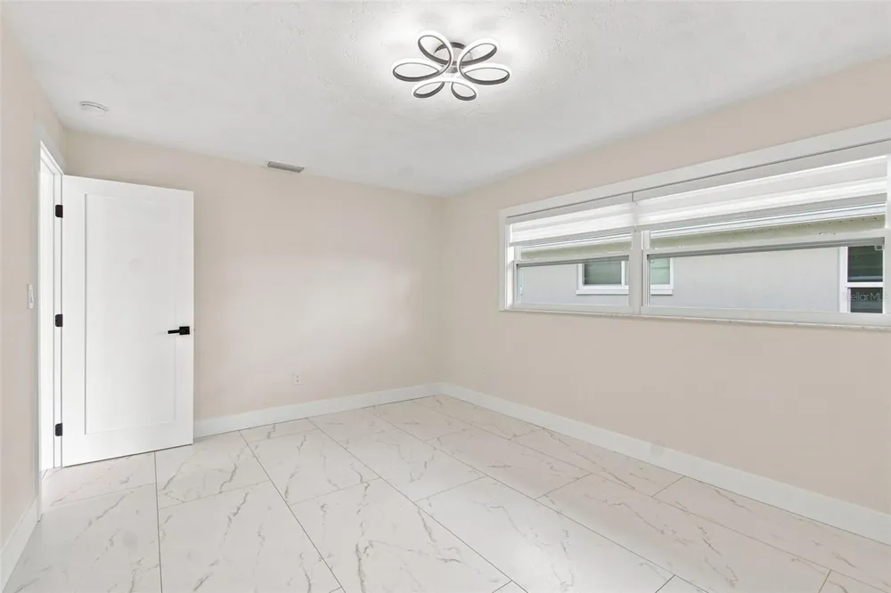3915 HEADSAIL DRIVE New Port Richey, FL 34652