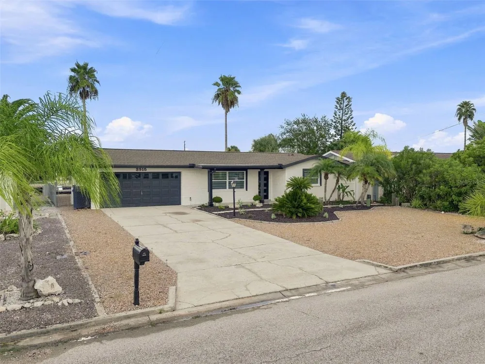 3915 HEADSAIL DRIVE New Port Richey, FL 34652