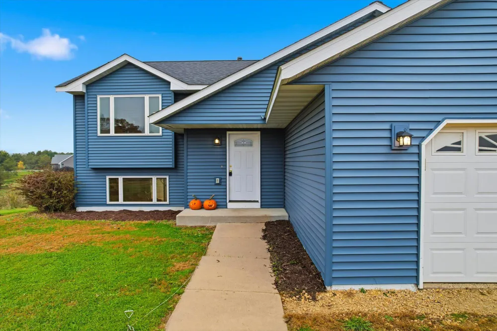 980 65th Avenue Roberts, WI 54023