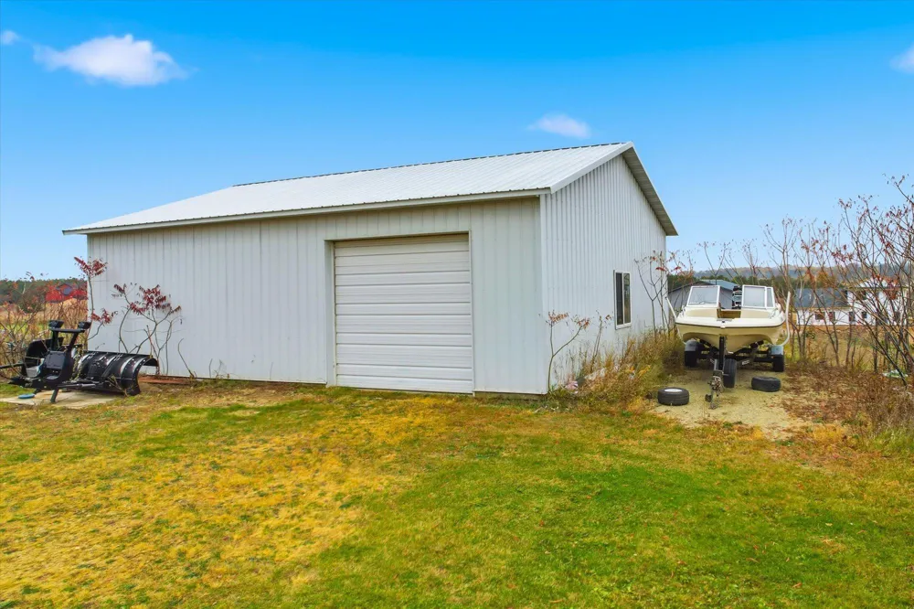 980 65th Avenue Roberts, WI 54023
