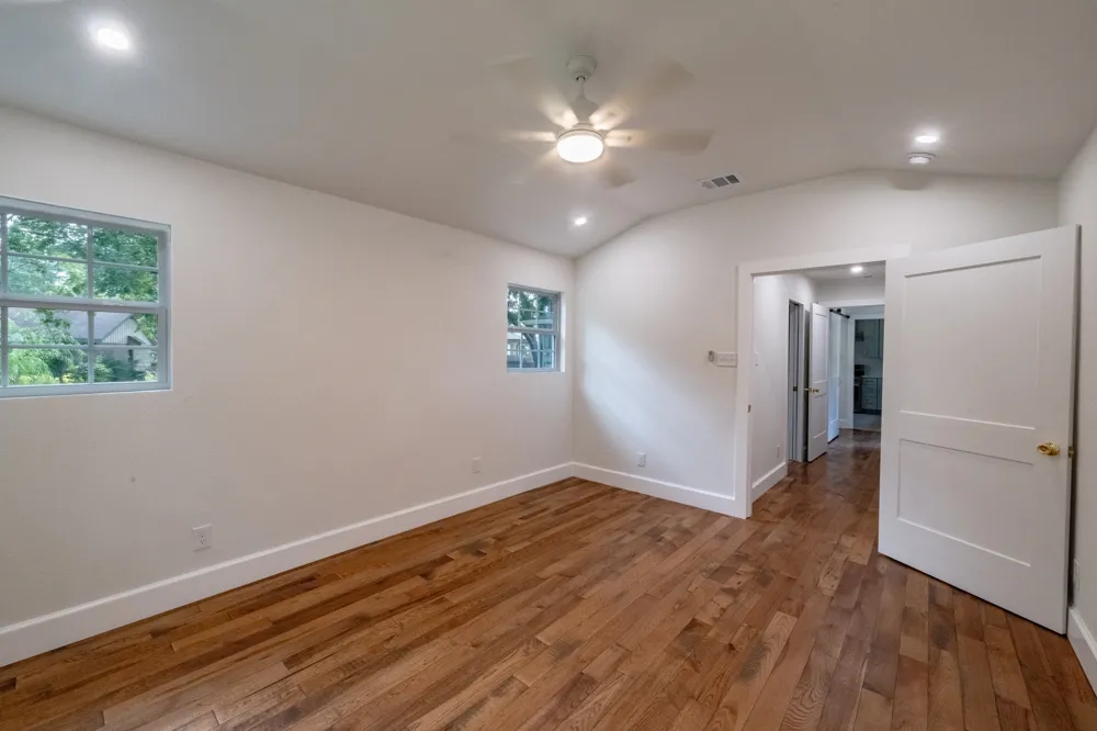 805 Maple Street Lockhart, TX 78644