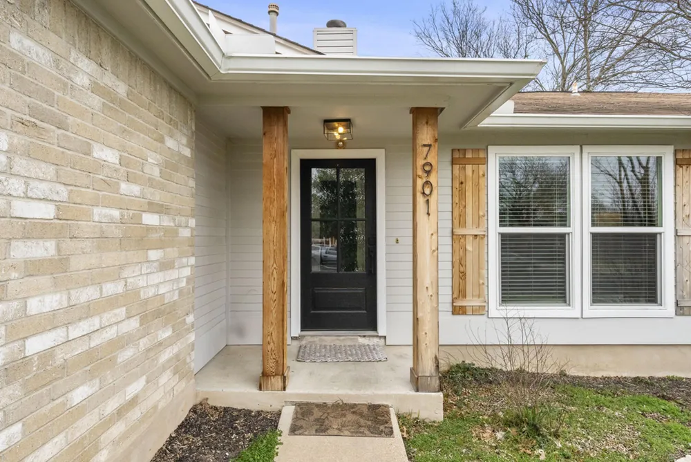 7901 SEMINARY RIDGE DRIVE Austin, TX 78745