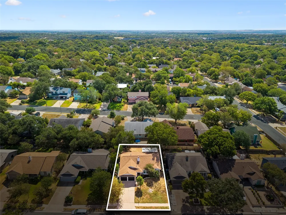 7901 SEMINARY RIDGE DRIVE Austin, TX 78745