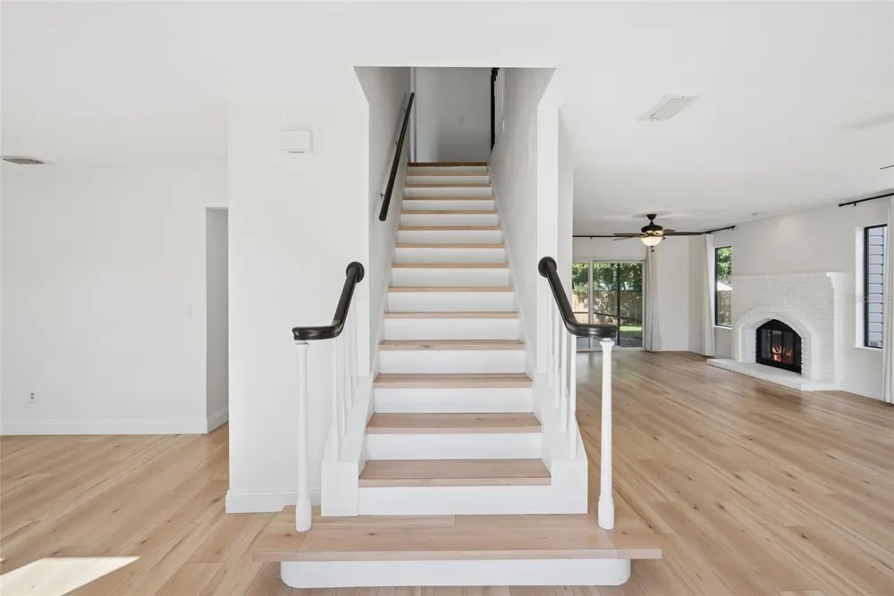4404 SAILOR COURT Orlando, FL 32812