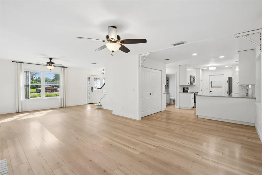4404 SAILOR COURT Orlando, FL 32812