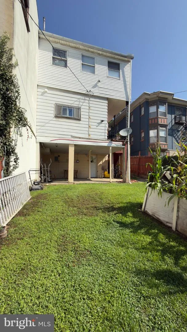 1742 MINERAL SPRING ROAD Reading, PA 19602