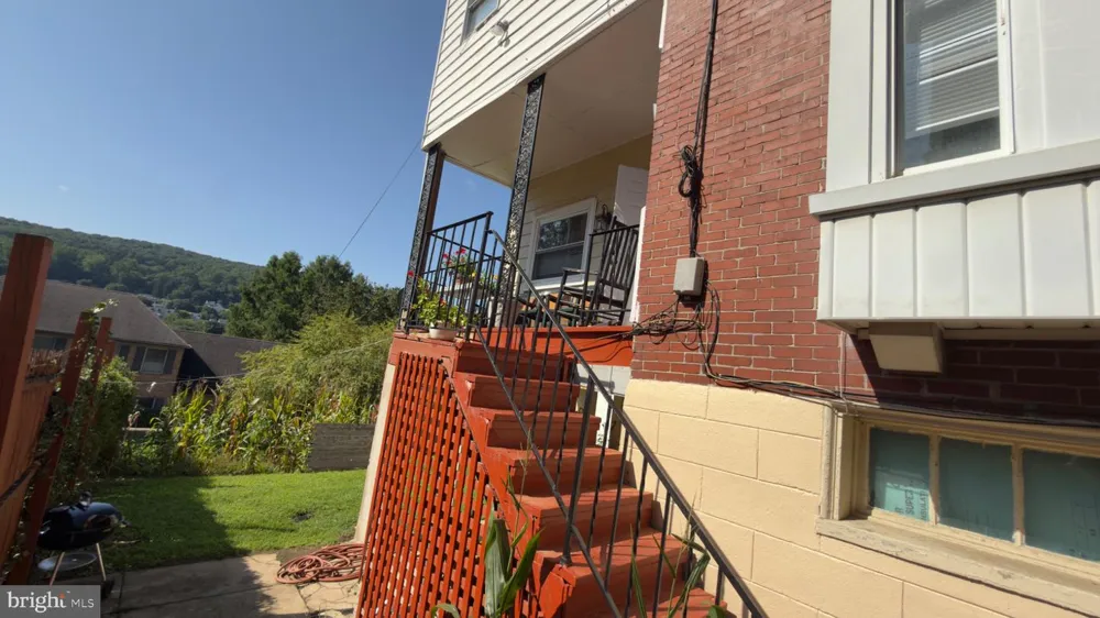 1742 MINERAL SPRING ROAD Reading, PA 19602