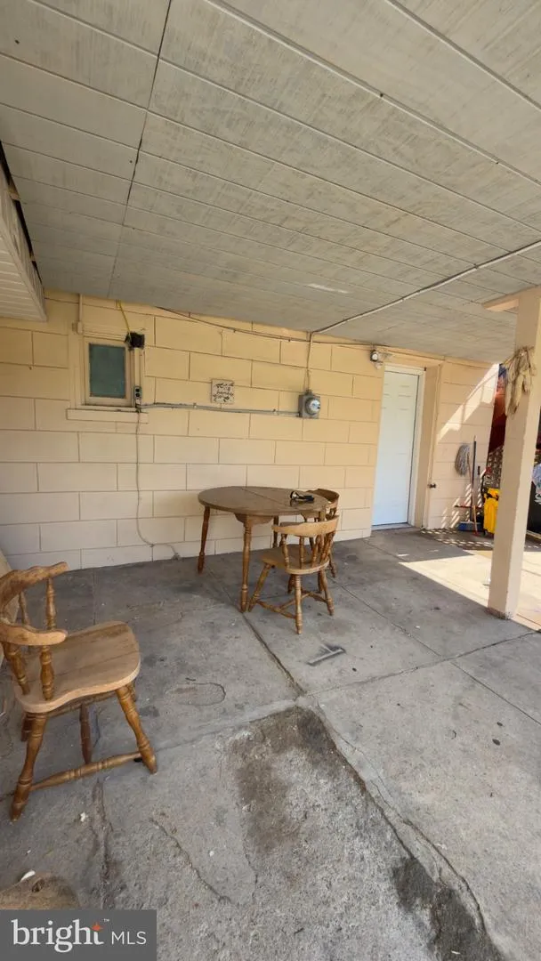 1742 MINERAL SPRING ROAD Reading, PA 19602