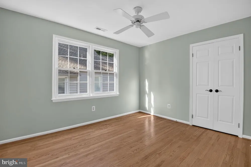 9818 ROSENSTEEL Silver Spring, MD 20910