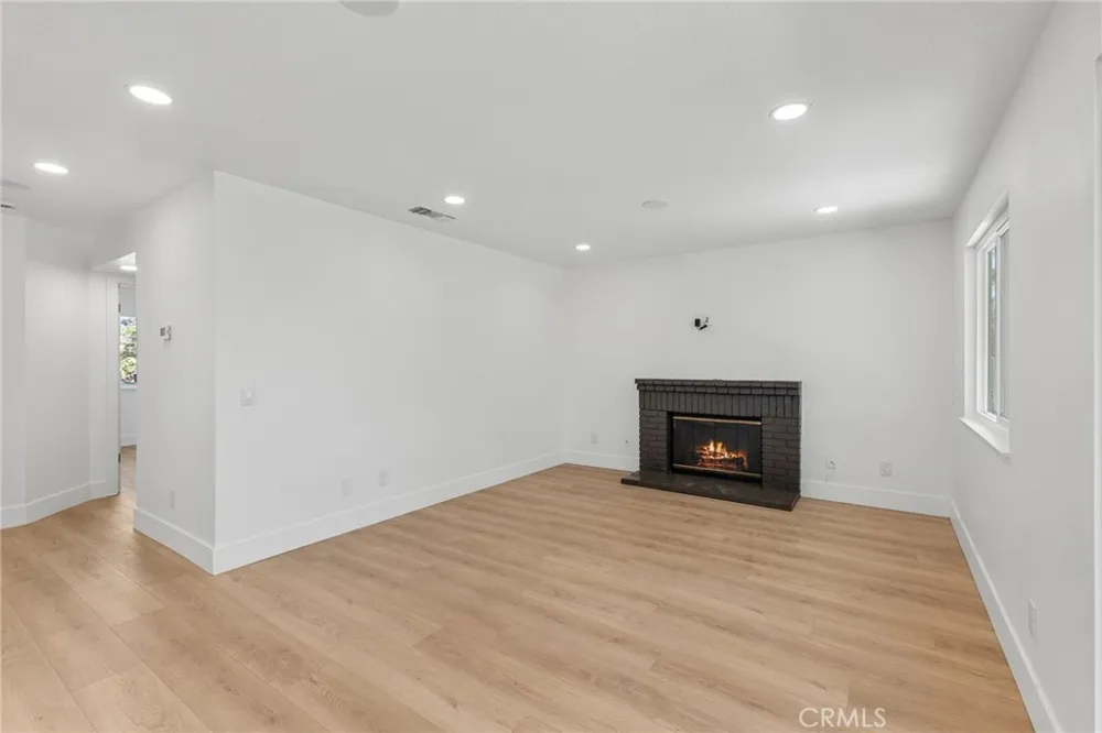 1761 W Townsend Street Rialto, CA 92377