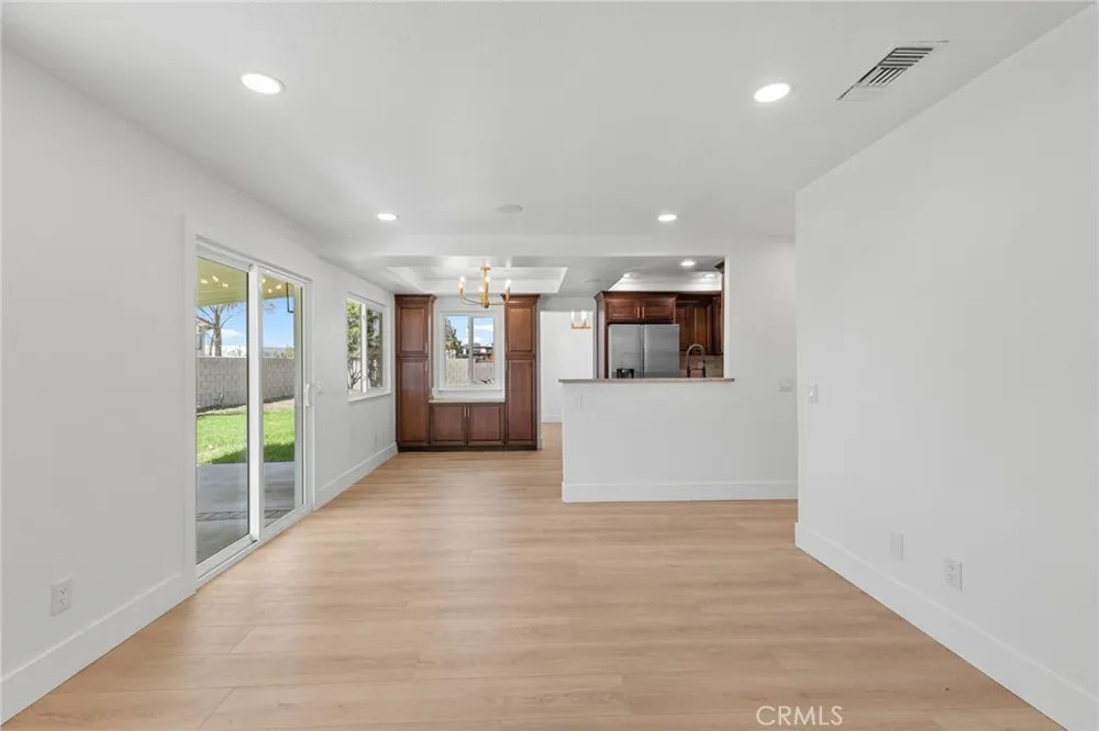 1761 W Townsend Street Rialto, CA 92377