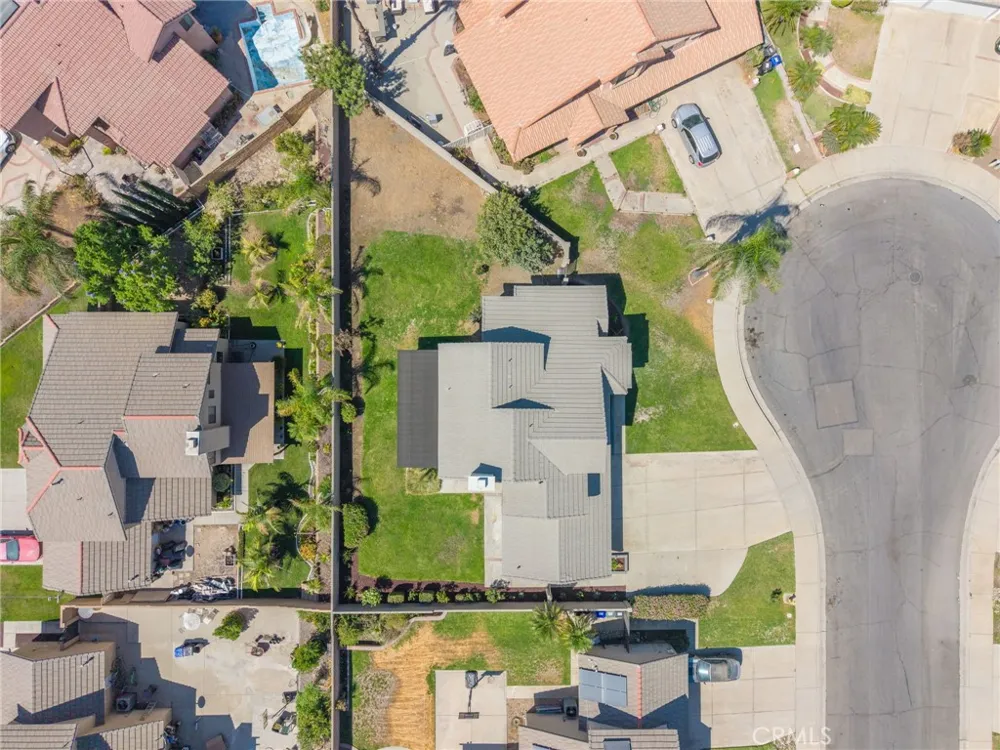 1761 W Townsend Street Rialto, CA 92377