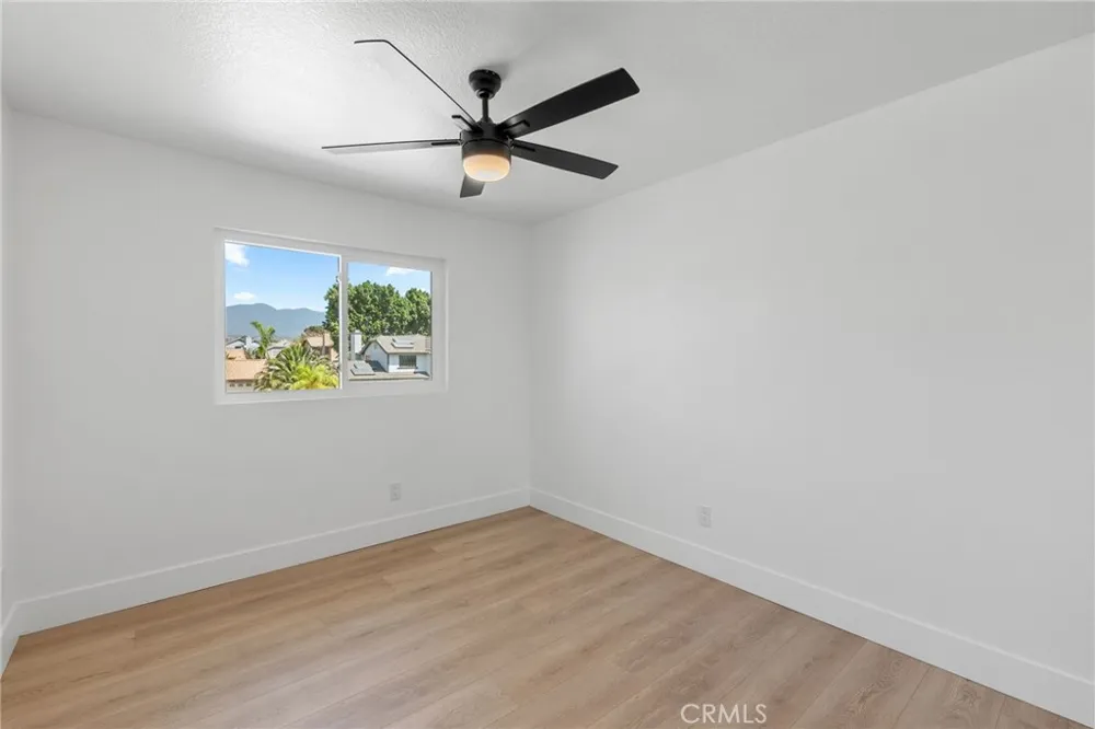 1761 W Townsend Street Rialto, CA 92377