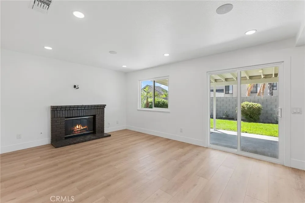 1761 W Townsend Street Rialto, CA 92377