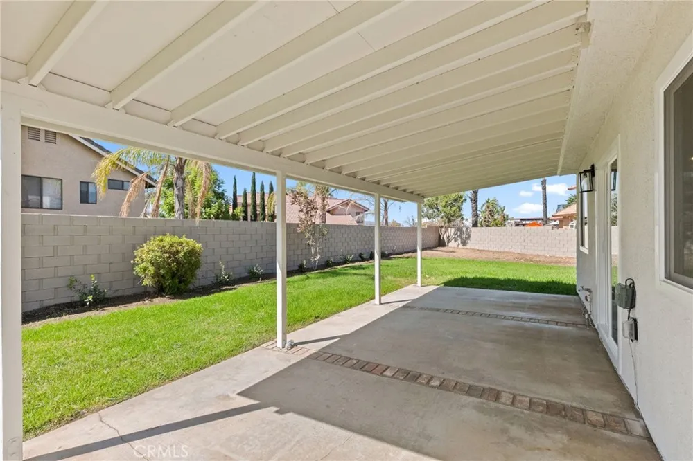 1761 W Townsend Street Rialto, CA 92377