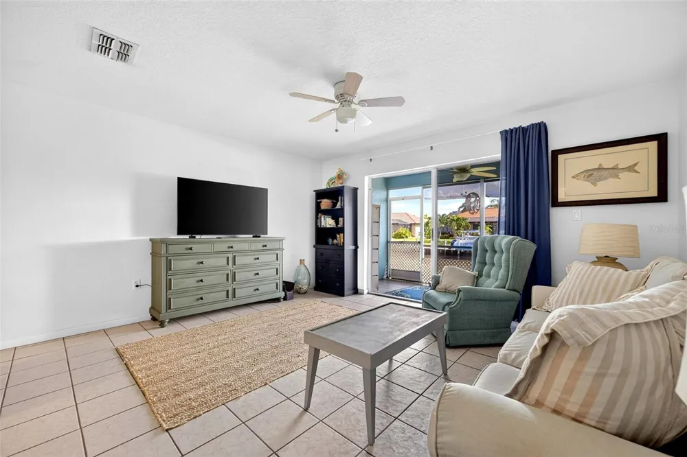 1424 MEDITERRANEAN DRIVE #112 Punta Gorda, FL 33950