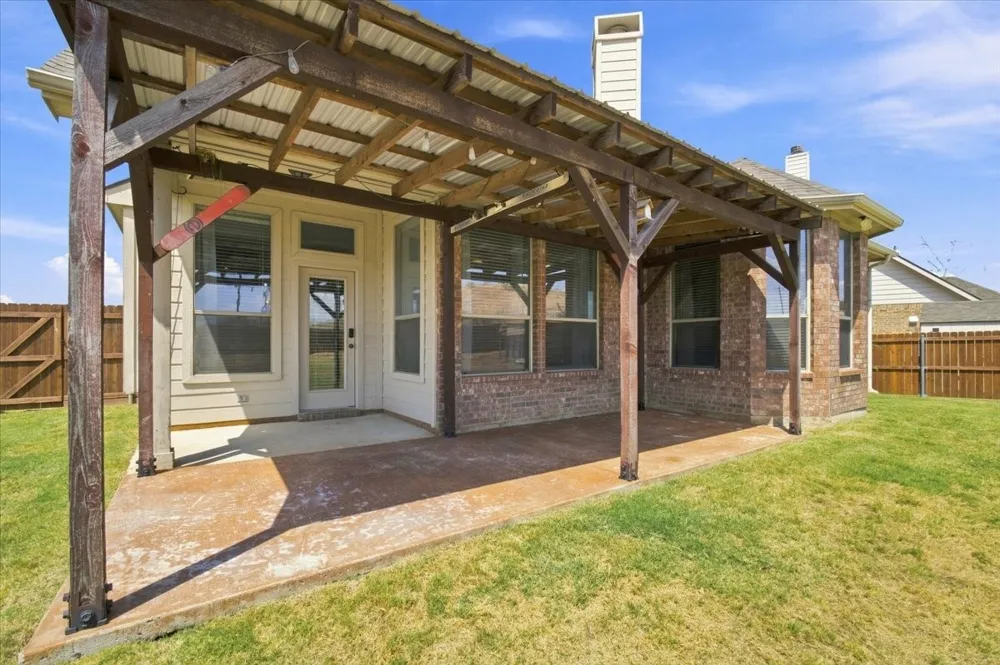 15200 Mallard Creek Street Roanoke, TX 76262