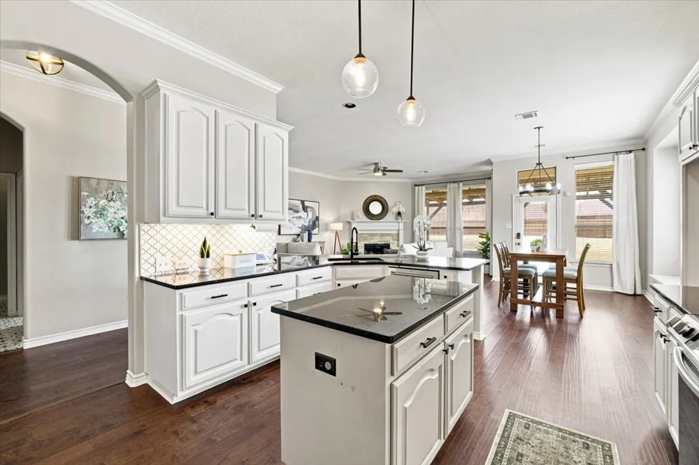15200 Mallard Creek Street Roanoke, TX 76262