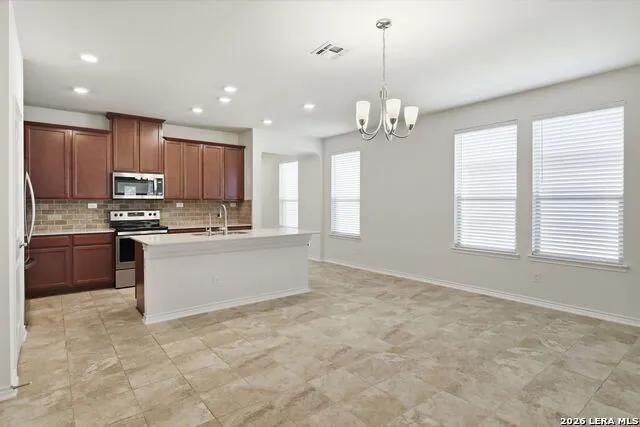 3435 JEFFERSON DR New Braunfels, TX 78132