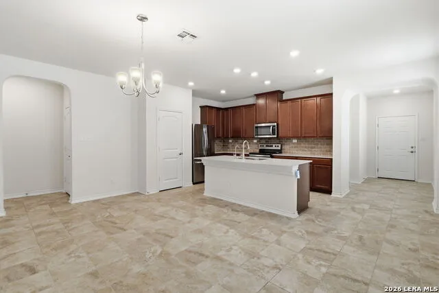3435 JEFFERSON DR New Braunfels, TX 78132