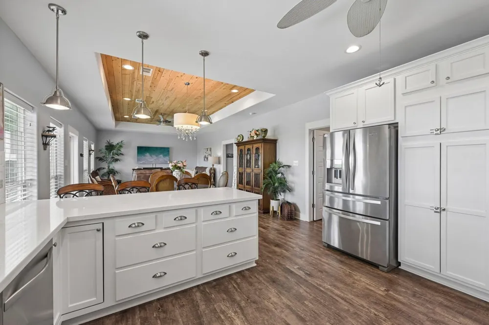 927 Magnolia Lane Port Bolivar, TX 77650