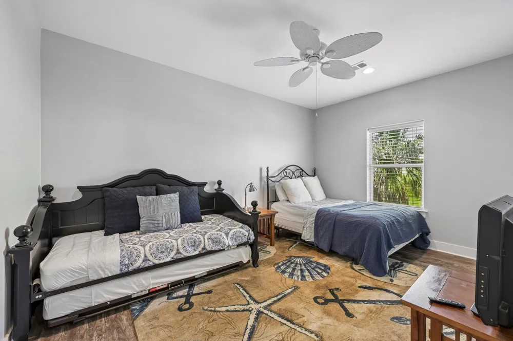 927 Magnolia Lane Port Bolivar, TX 77650