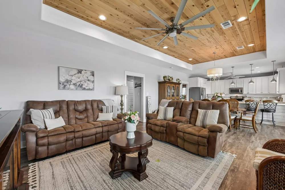 927 Magnolia Lane Port Bolivar, TX 77650