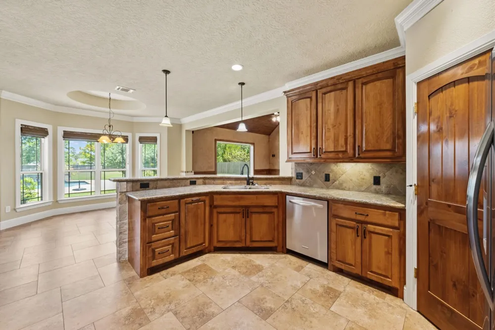 5041 Rimrock Pass Montgomery, TX 77316