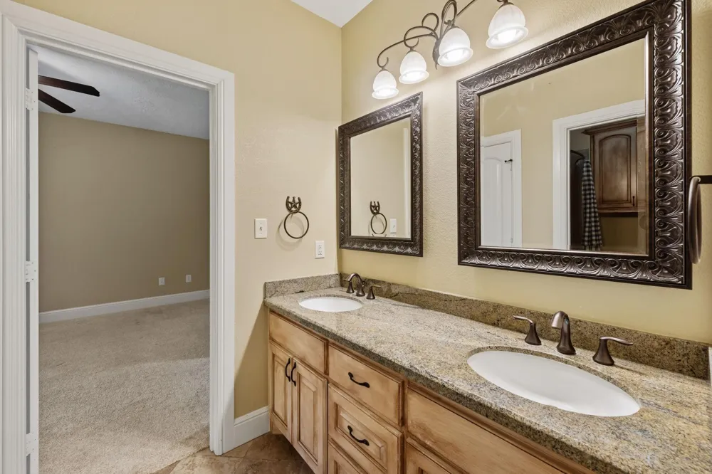 5041 Rimrock Pass Montgomery, TX 77316