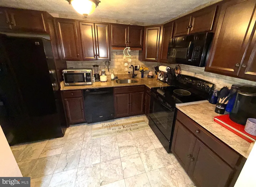 1660 SECRETARIAT DRIVE Annapolis, MD 21409