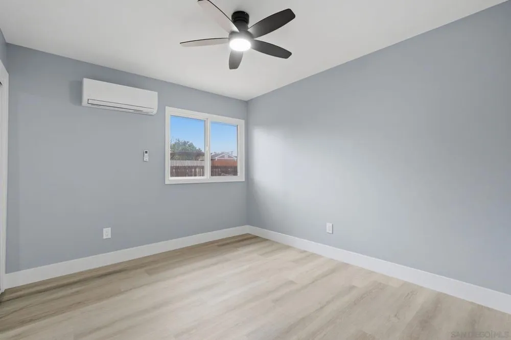 8514 Glenhaven San Diego, CA 92123