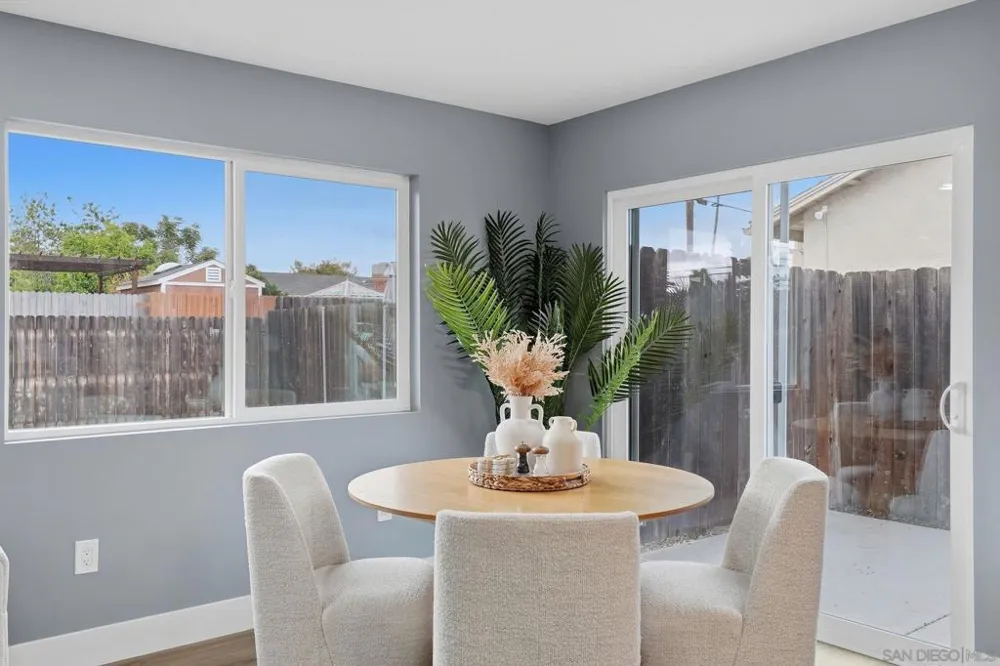 8514 Glenhaven San Diego, CA 92123