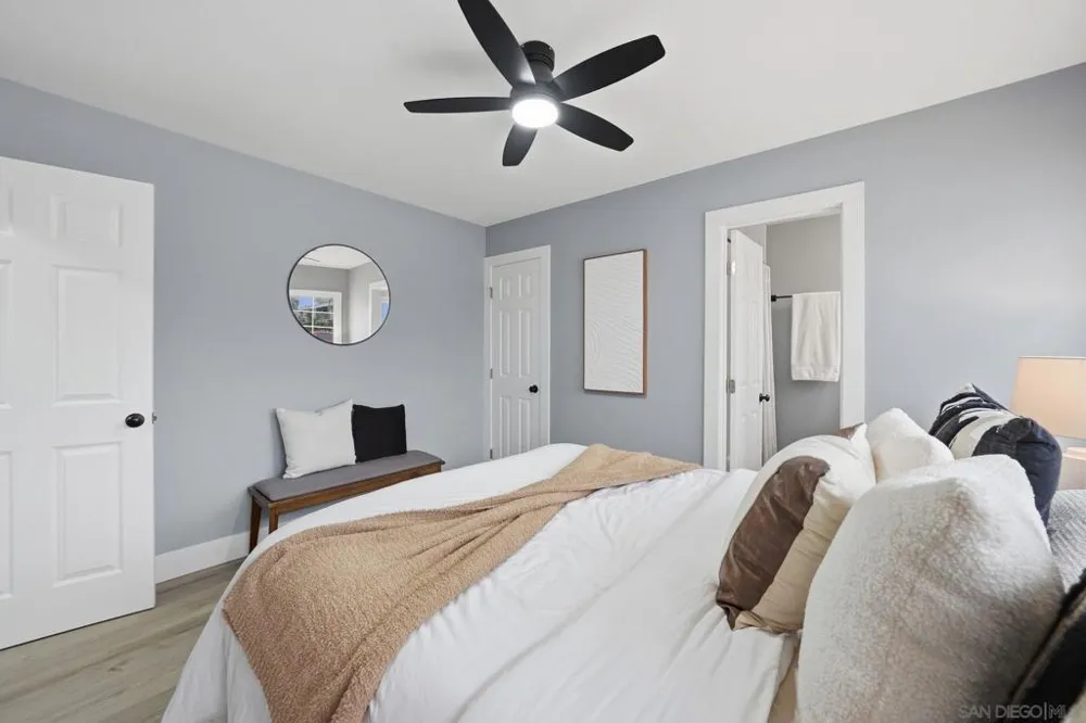 8514 Glenhaven San Diego, CA 92123