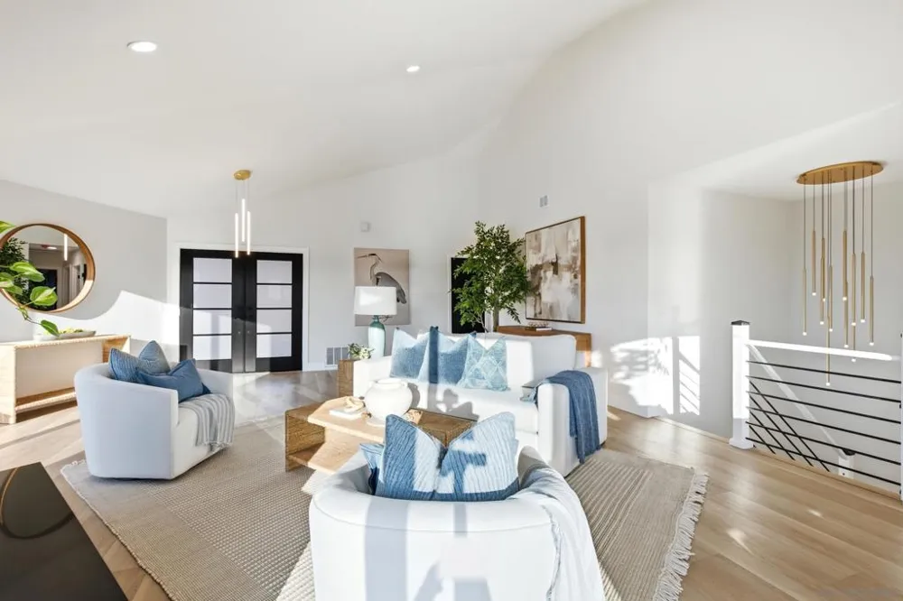 7619 Cortina Ct Carlsbad, CA 92009