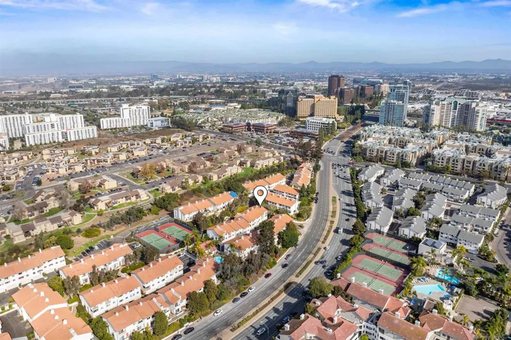 3982 La Jolla Village Dr La Jolla, CA 92037
