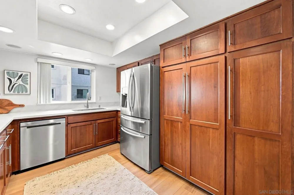 3982 La Jolla Village Dr La Jolla, CA 92037