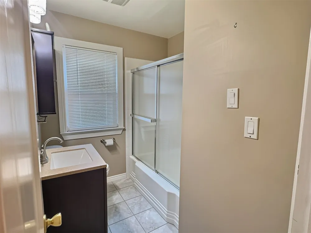 1017 New Haven Avenue Tulsa, OK 74115
