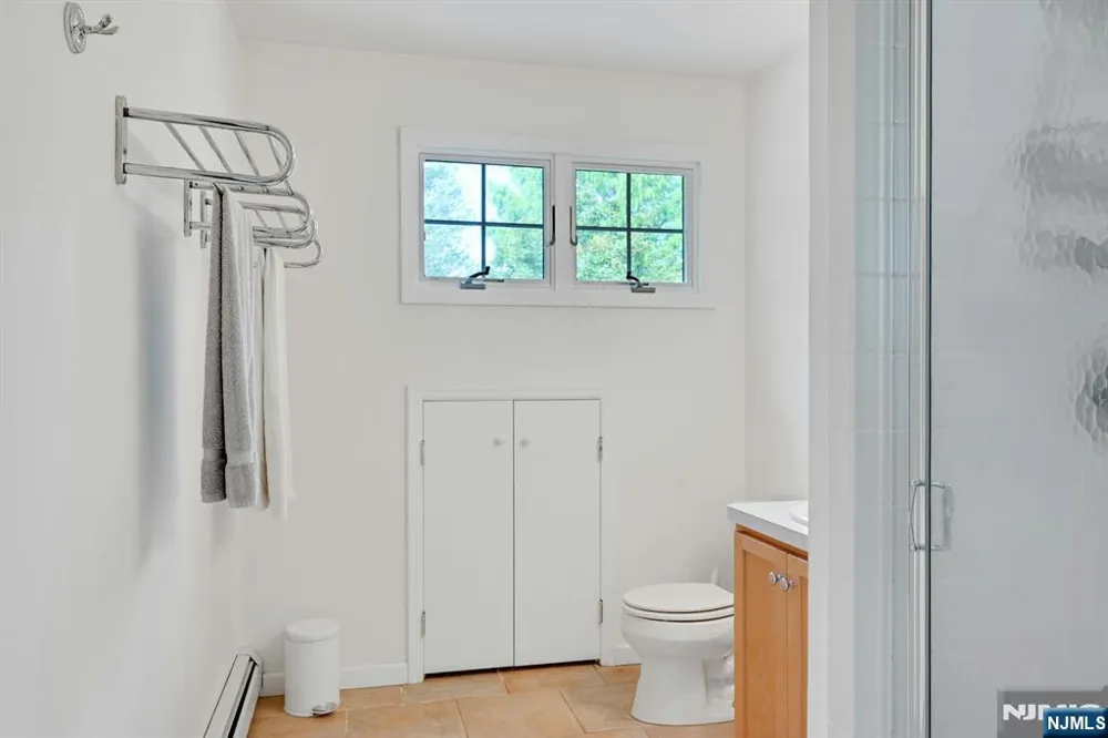 76 Briarwood Avenue Norwood, NJ 07648