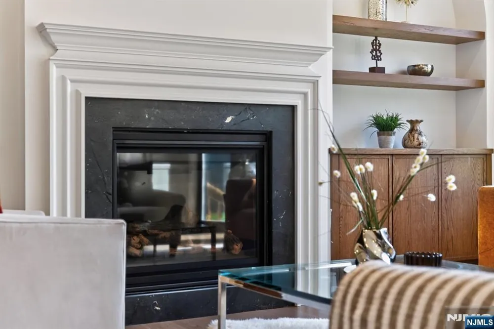 21 Pomona Avenue Pequannock Township, NJ 07444