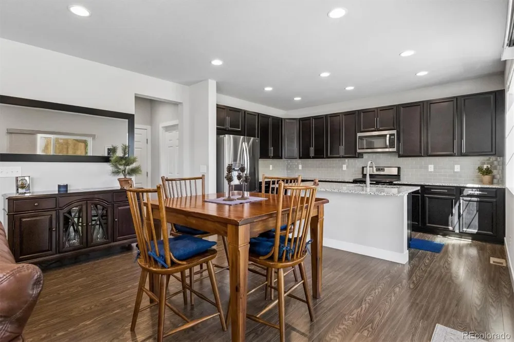 27162 E Frost Place Aurora, CO 80016