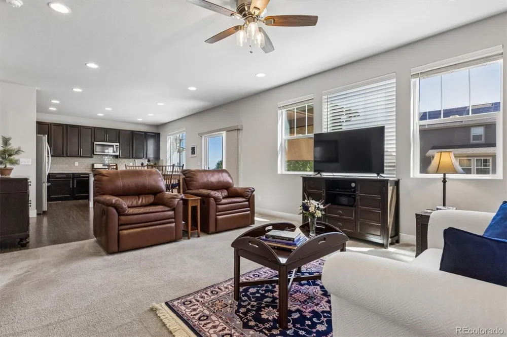 27162 E Frost Place Aurora, CO 80016