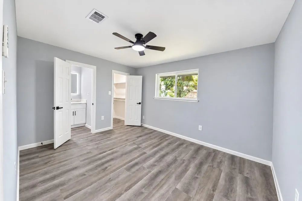 1030 Forestburg Drive Houston, TX 77038