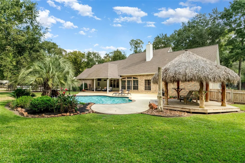 910 Commons Vista Drive Huffman, TX 77336