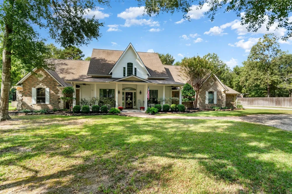 910 Commons Vista Drive Huffman, TX 77336