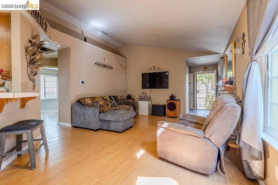 930 Elk Run Ter Brentwood, CA 94513