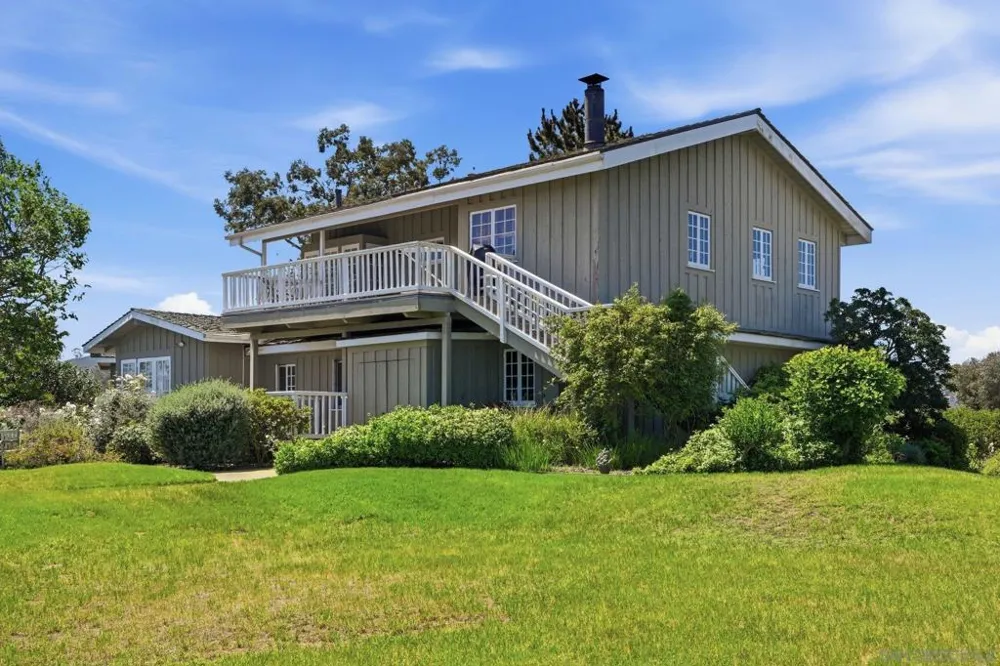 2954 Woodford Drive La Jolla, CA 92037